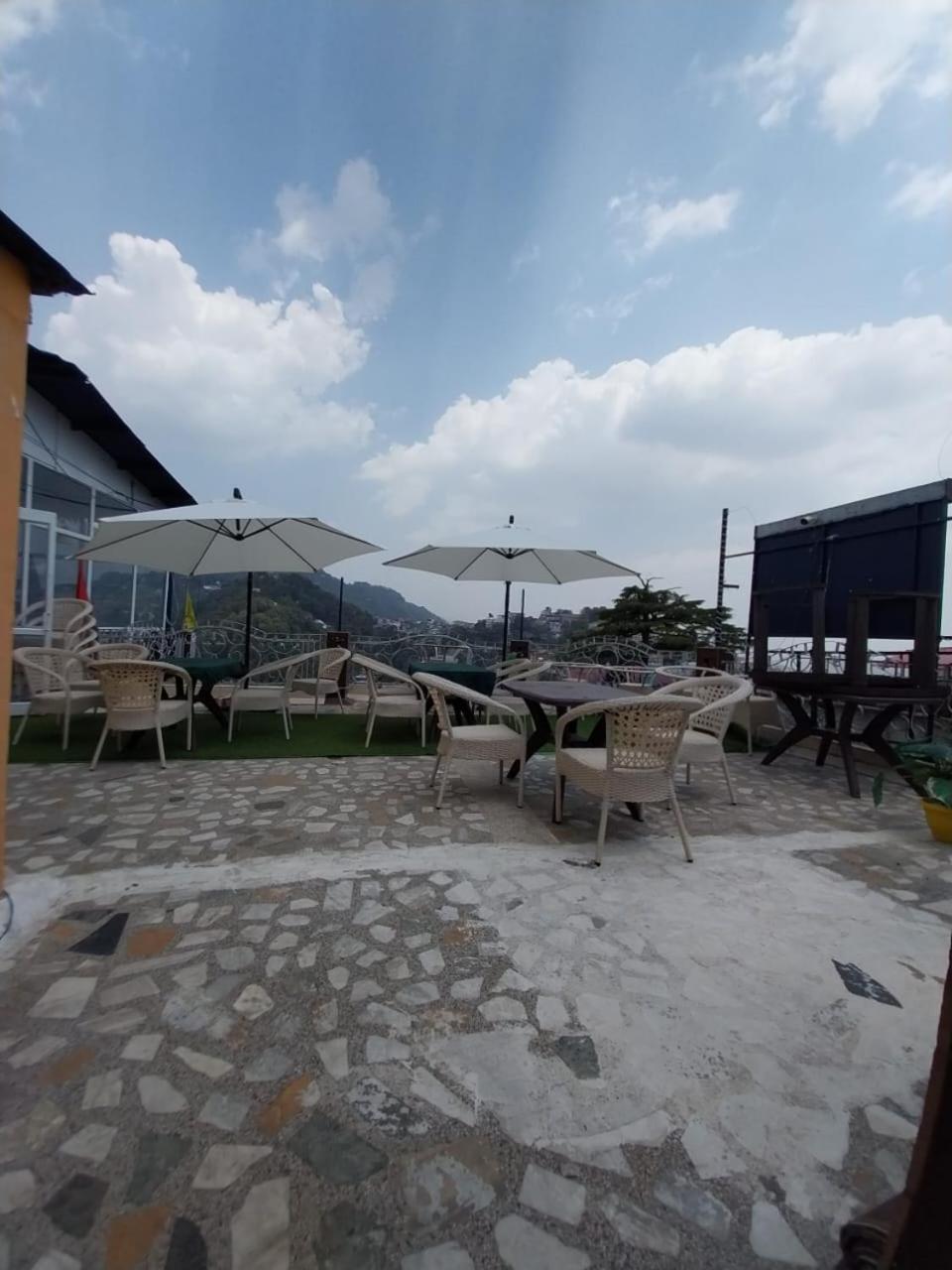 Hotel The Mussoorie International מראה חיצוני תמונה